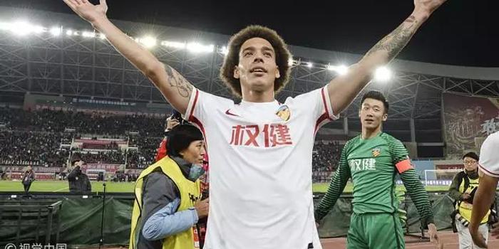  多特蒙德锋线三叉戟齐发威，大胜法兰克福缩小积分差距  