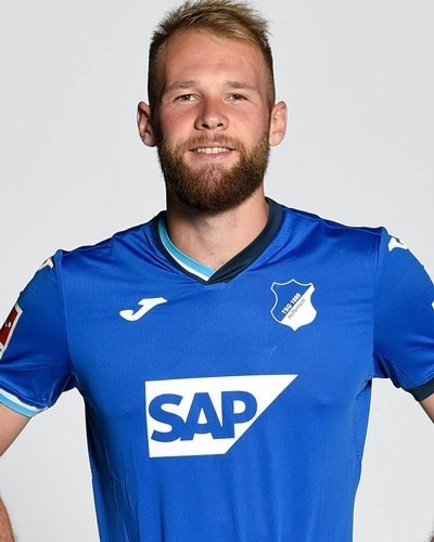  伊维恩租借前锋大放异彩，五轮打入六球领跑射手榜