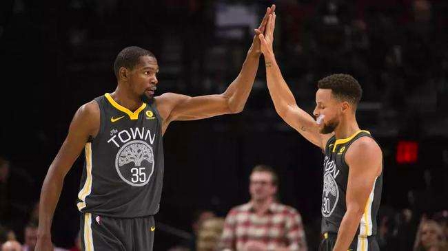 江南体育官网- 尼克斯布伦森合同细节曝光含球员选项  